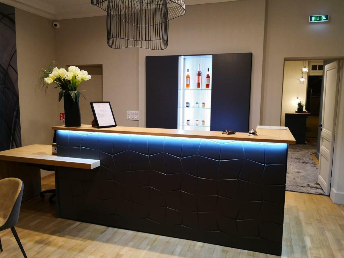 Logis Hotel - Restaurant Maison Claude Darroze Langon  Eksteriør bilde